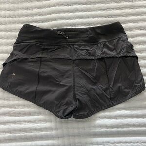 IVIVVA running shorts